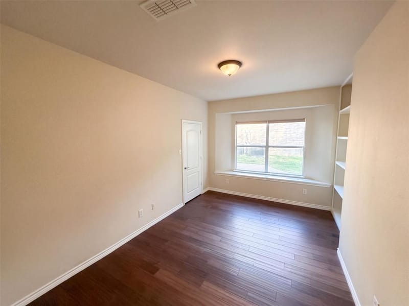 12272 Indian Creek Drive, Fort Worth TX 76179 - Photo 10