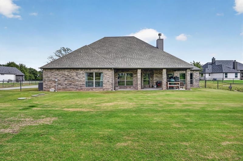 2025 Forest Bluff Trail, Azle TX 76020 - Photo 27