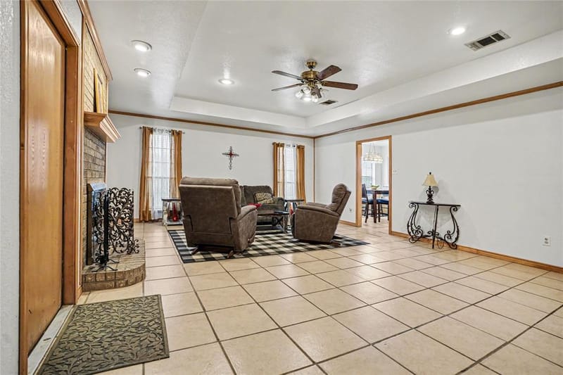 407 Lumpkin Drive, Ennis TX 75119 - Photo 14