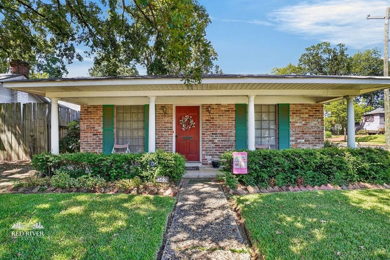 302 Rutherford, Shreveport LA 71104 - Photo 2