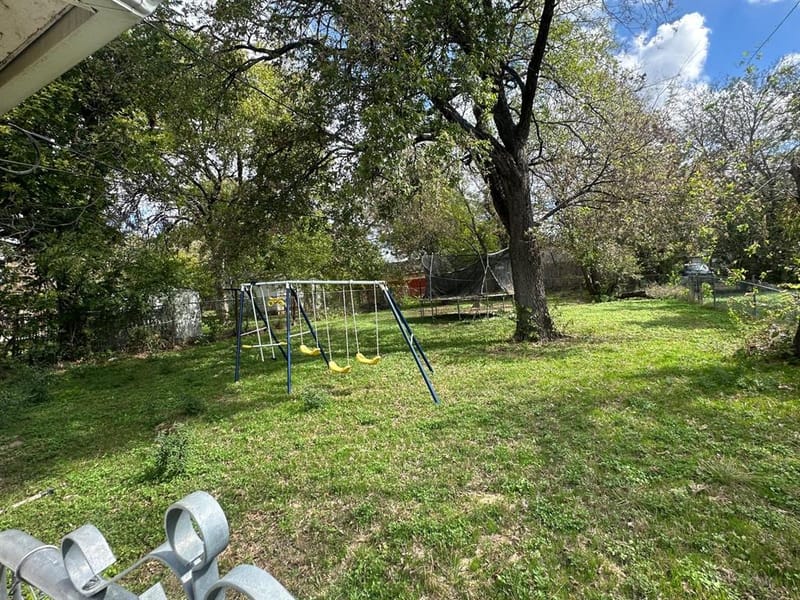 2118 Columbus Avenue, Fort Worth TX 76164 - Photo 10