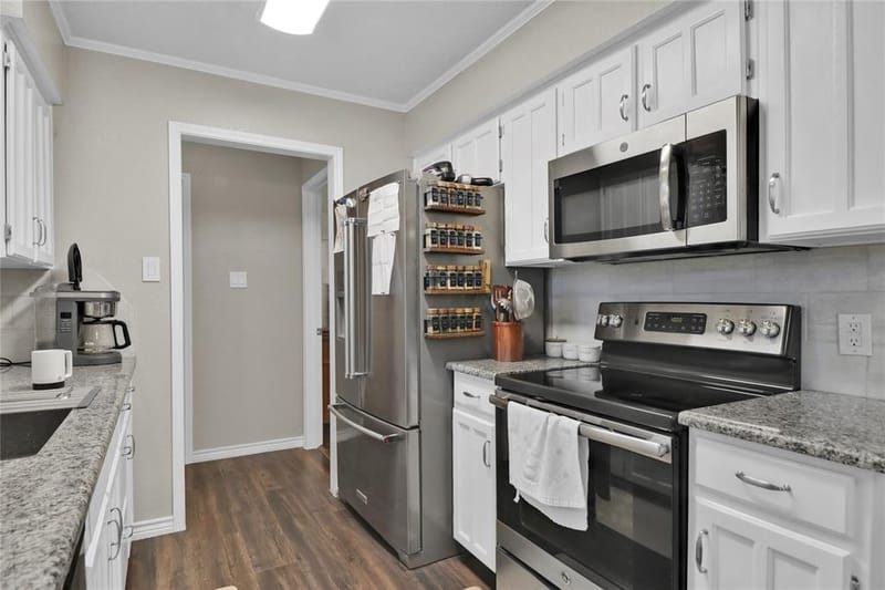 409 Odell Street, Cleburne TX 76033 - Photo 16