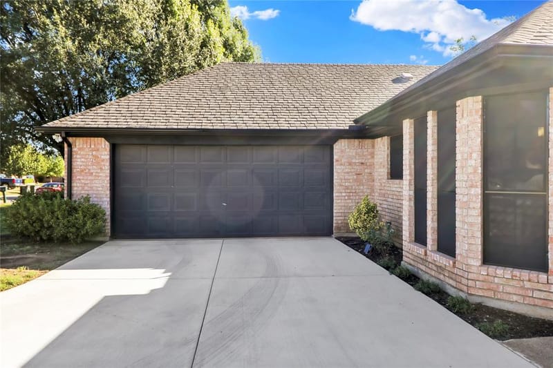 409 Odell Street, Cleburne TX 76033 - Photo 4