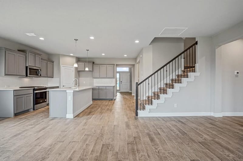 141 RINGTRAIL Drive, Rhome TX 76078 - Photo 2