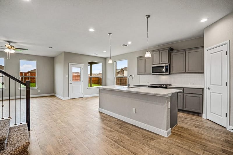 141 RINGTRAIL Drive, Rhome TX 76078 - Photo 7
