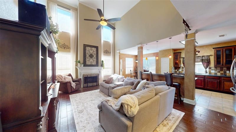 4704 Parkmount Drive, Fort Worth TX 76137 - Photo 5