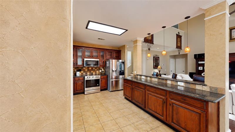 4704 Parkmount Drive, Fort Worth TX 76137 - Photo 8