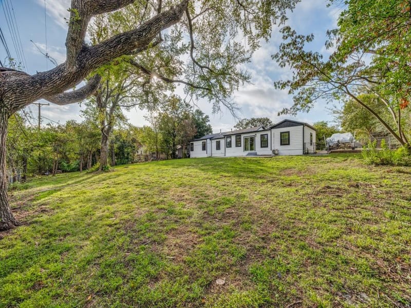 1425 W Shepherd Street, Denison TX 75020 - Photo 26