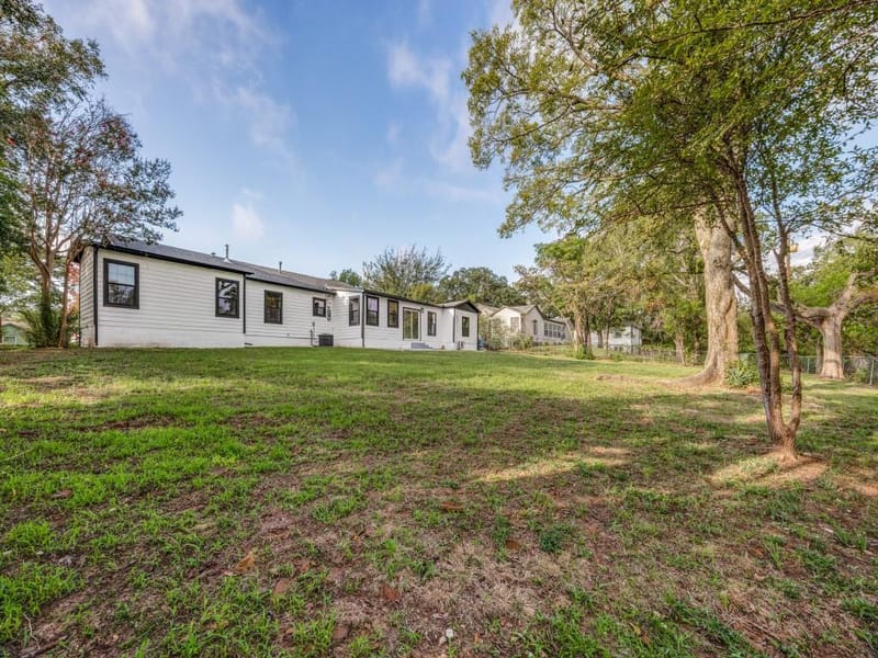 1425 W Shepherd Street, Denison TX 75020 - Photo 28