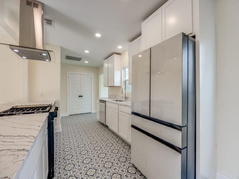 1425 W Shepherd Street, Denison TX 75020 - Photo 8