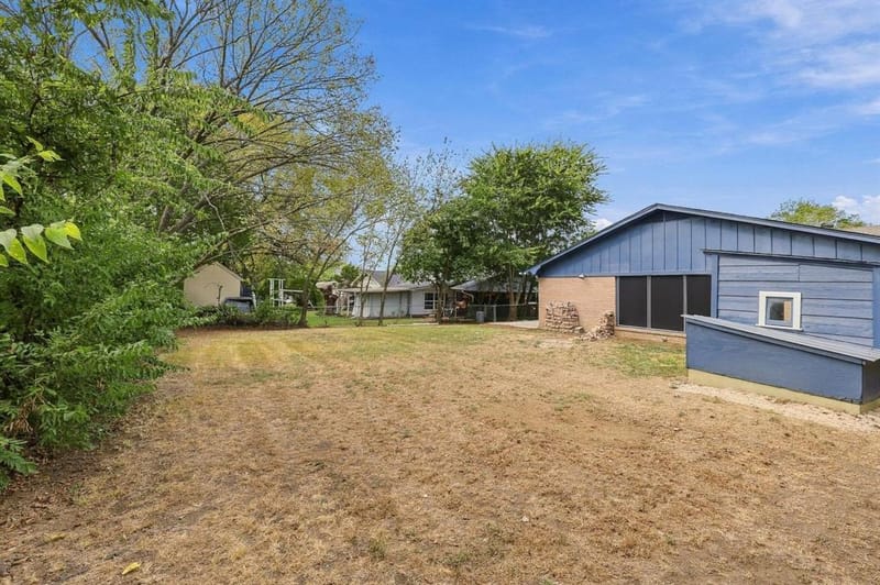 1306 Hillside Drive, Gainesville TX 76240 - Photo 32