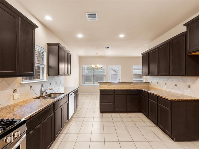 9912 FOX SQUIRREL Trail, McKinney TX 75071 - Photo 16