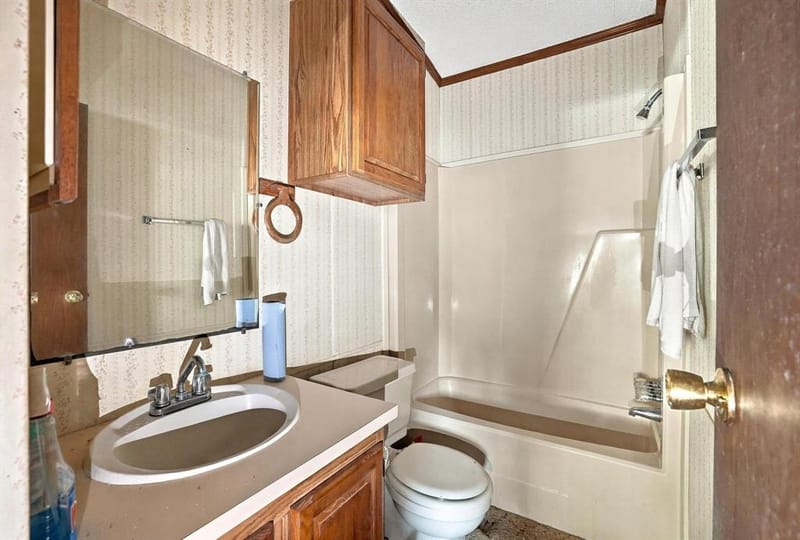 305 Dover Drive, Gordonville TX 76245 - Photo 17