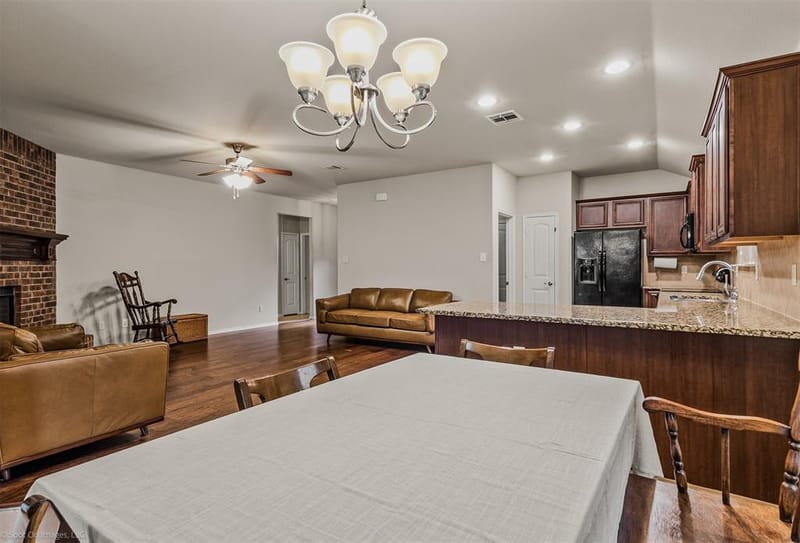 2018 Sterling Gate Drive, Heartland TX 75126 - Photo 6