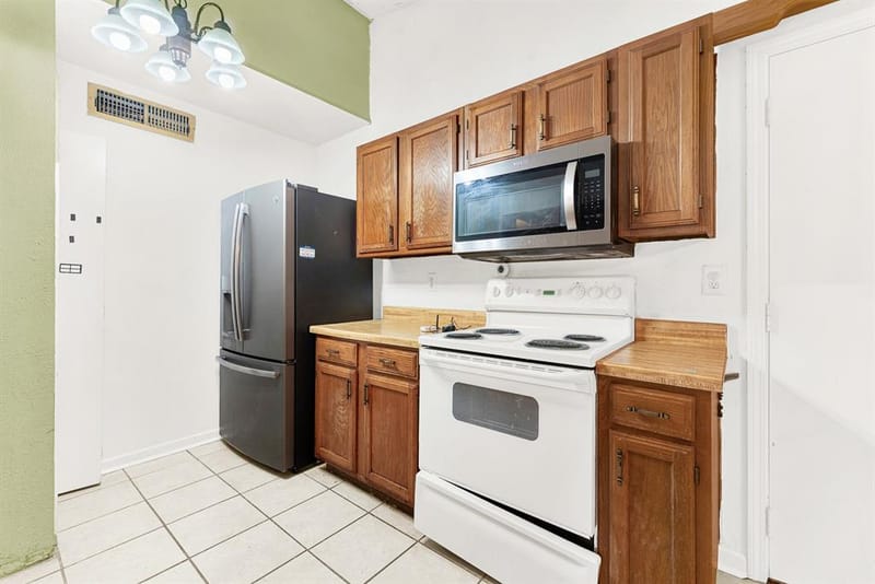 4406 Jenkins Street, The Colony TX 75056 - Photo 12
