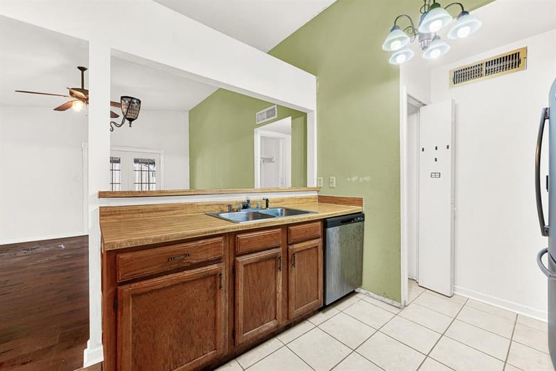 4406 Jenkins Street, The Colony TX 75056 - Photo 11