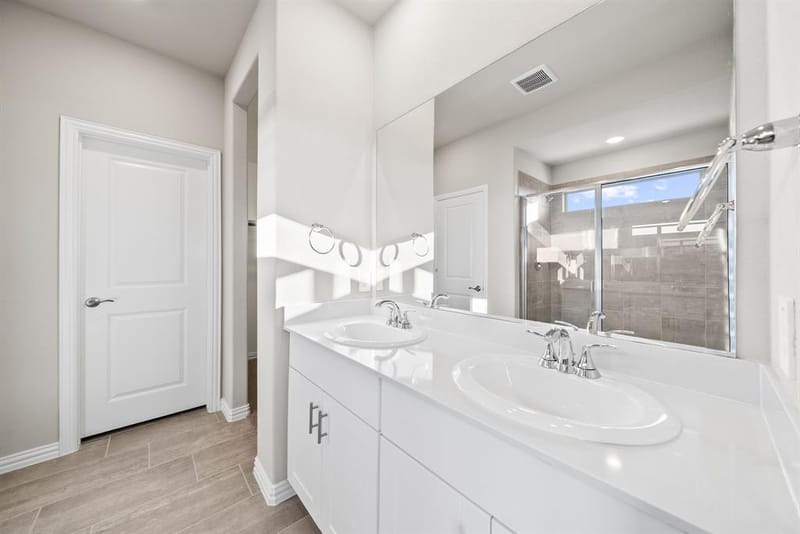 3802 High Valley Drive, McKinney TX 75071 - Photo 15