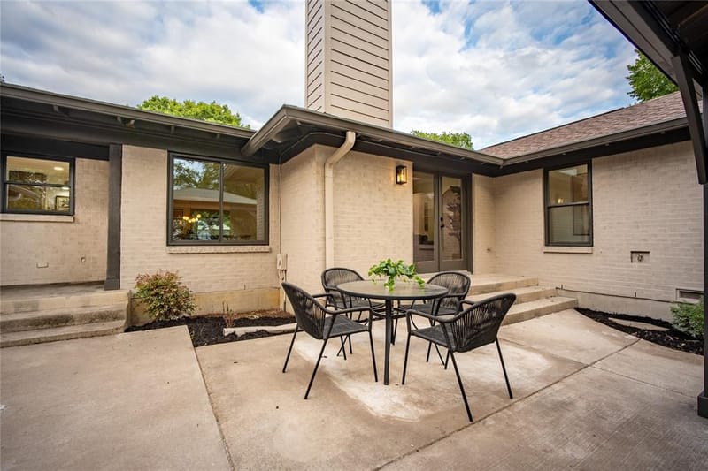 1131 Wicklow Drive, Dallas TX 75218 - Photo 27