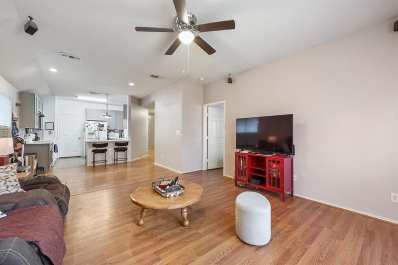 503 Horse Shoe Drive, Euless TX 76039 - Photo 17
