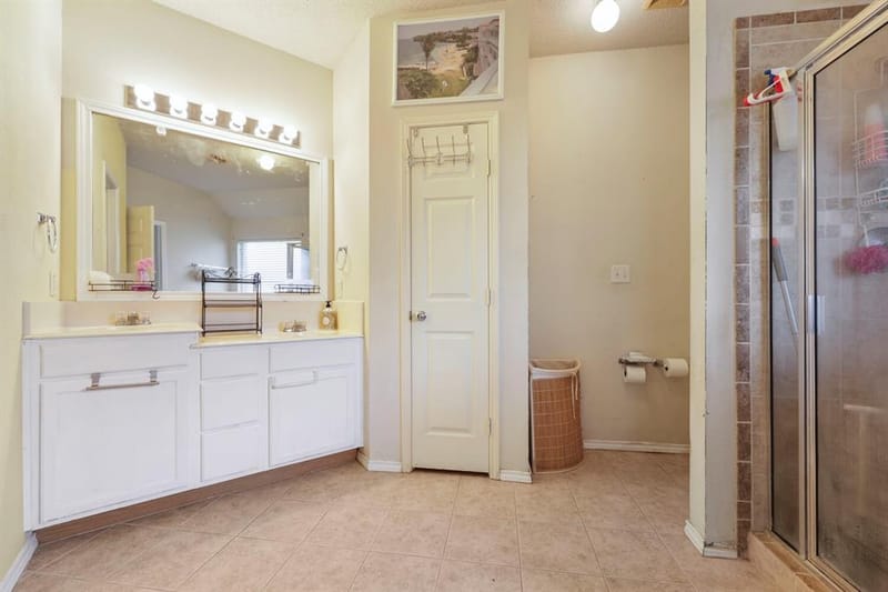 503 Horse Shoe Drive, Euless TX 76039 - Photo 29