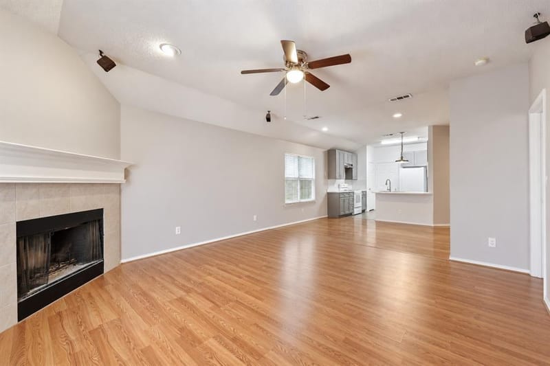 503 Horse Shoe Drive, Euless TX 76039 - Photo 4