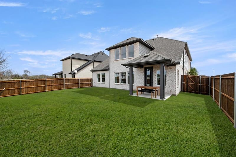 17129 Amberleigh Way, Justin TX 76247 - Photo 24
