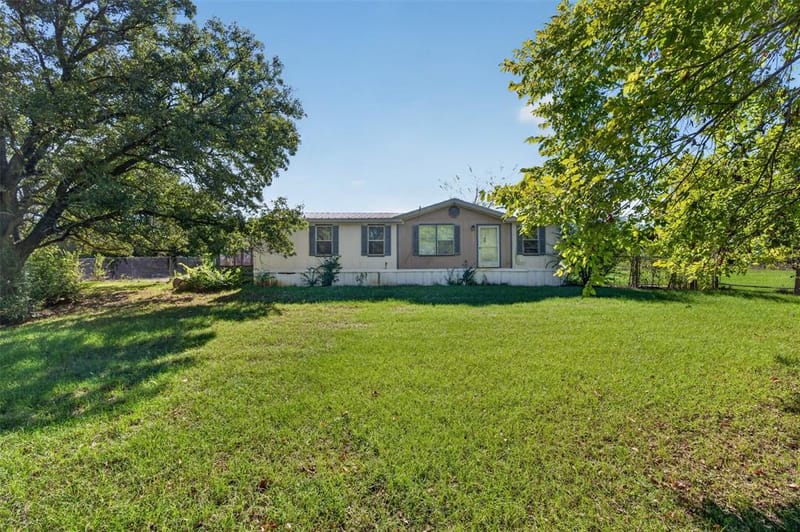 700 Kim Court, Cleburne TX 76031
