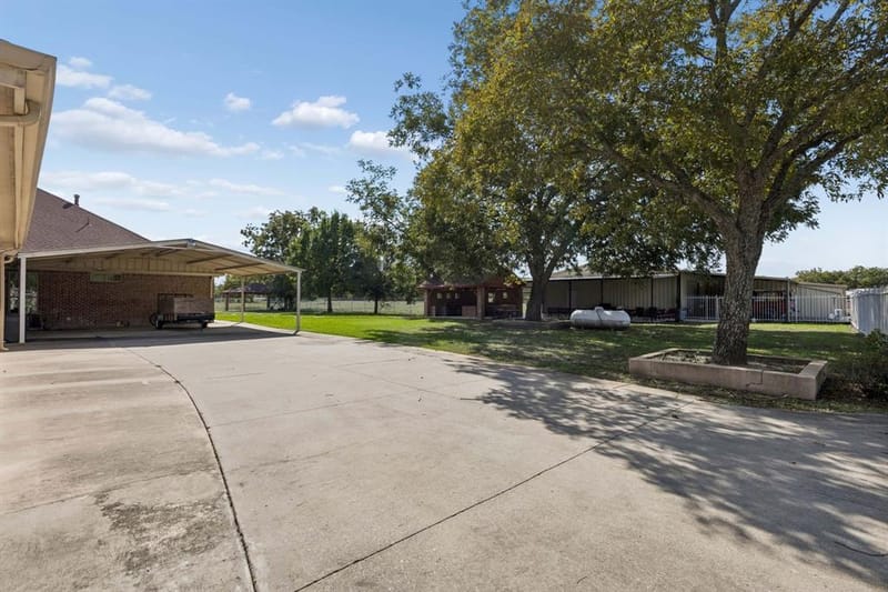 2020 S Bridgefarmer Road, Lowry Crossing TX 75069 - Photo 11