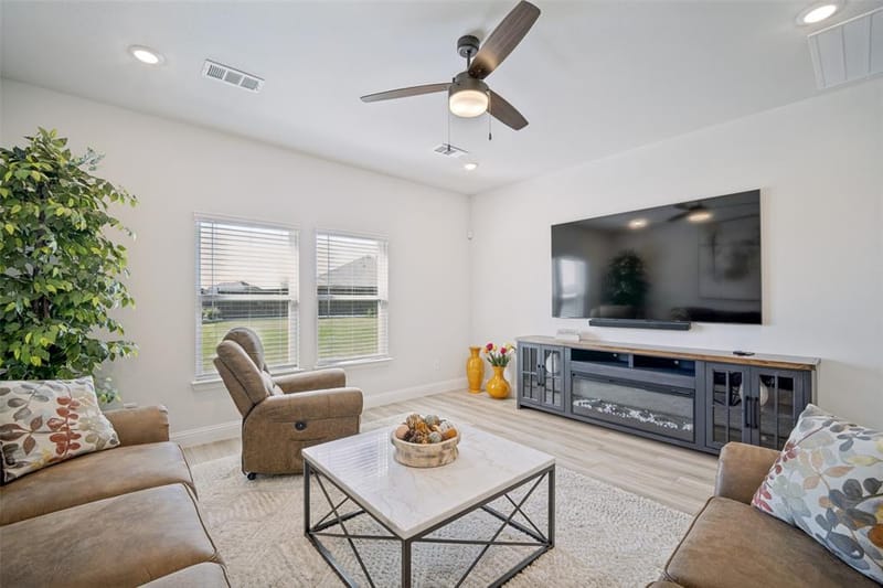 722 Lauren Grove Lane, Forney TX 75126 - Photo 8