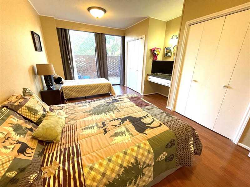 4924 Cobbs Drive # 1H, Waco TX 76710 - Photo 4