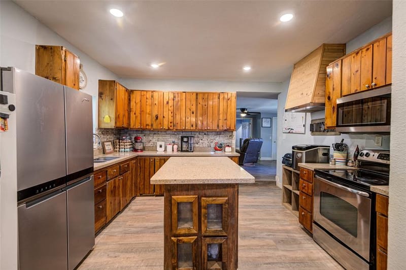 2483 Fruitland Road, Sunset TX 76270 - Photo 6