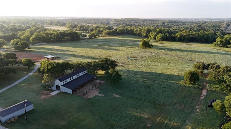 1148 County Road 1591, Alvord TX 76225 - Photo 34