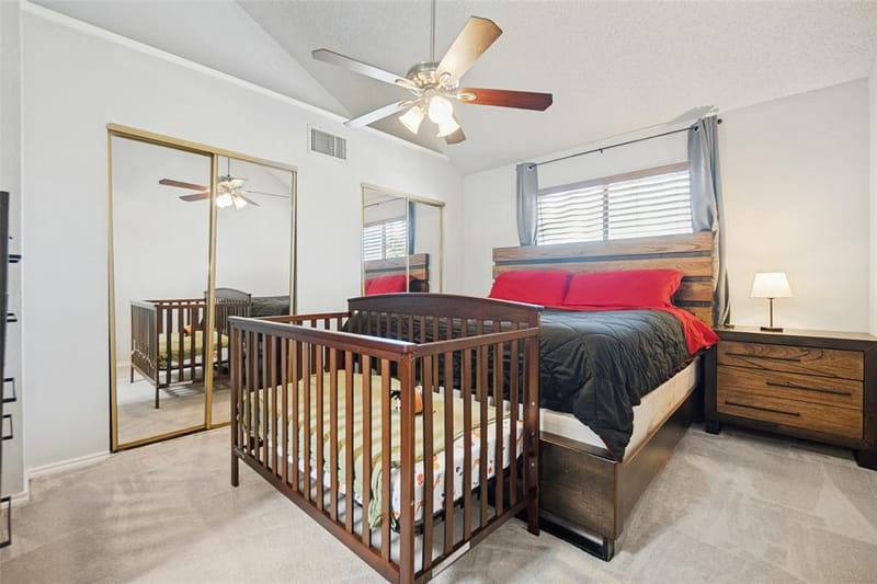 4935 Lomax Drive, Dallas TX 75227 - Photo 16