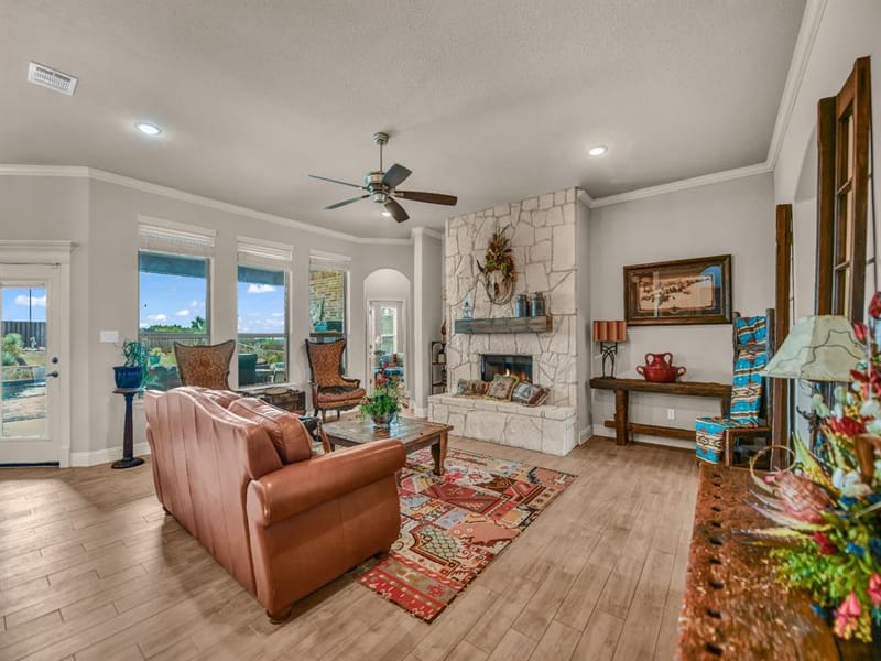 2125 Vanderbilt Drive, Weatherford TX 76088 - Photo 6