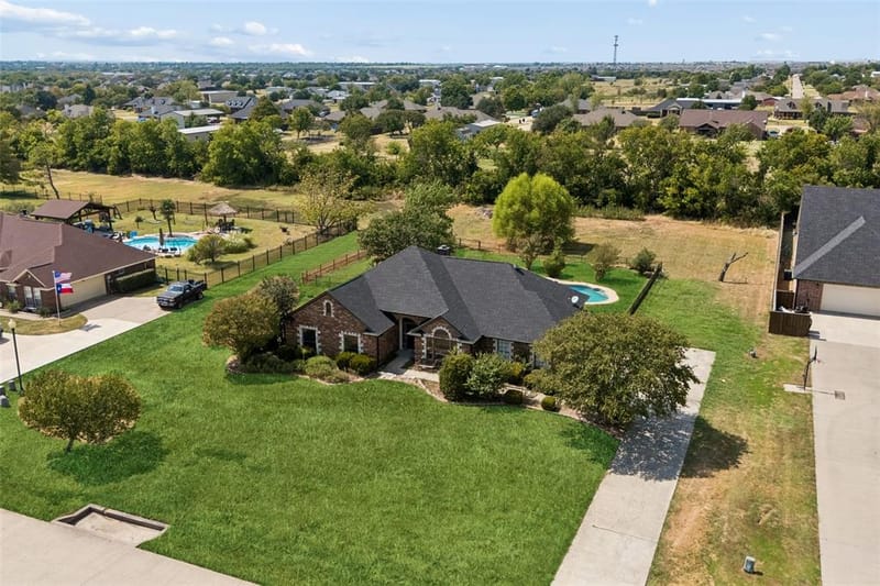 10377 W Dublin Drive, Forney TX 75126 - Photo 23