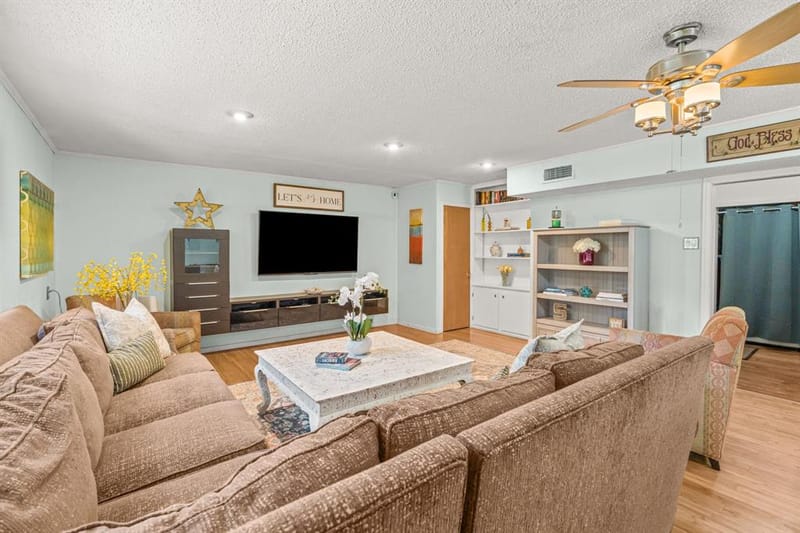 3401 W Fuller Avenue, Fort Worth TX 76133 - Photo 14