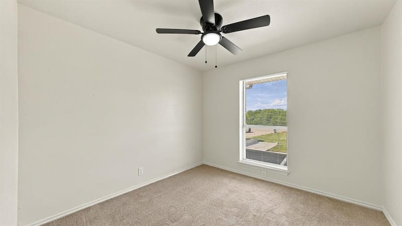 901 W Apache Trail, Granbury TX 76048 - Photo 24