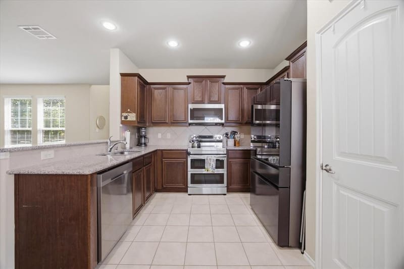 1709 Applegate Way, Royse City TX 75189 - Photo 10