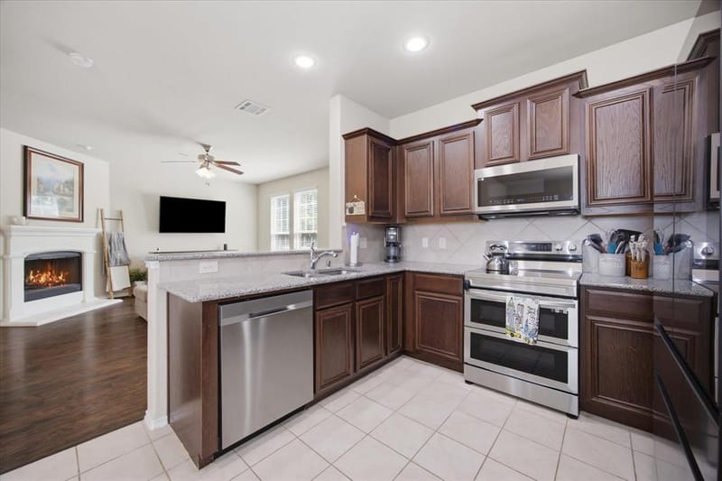 1709 Applegate Way, Royse City TX 75189 - Photo 11