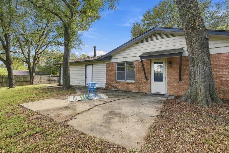 143 N Imperial Drive, Denison TX 75020 - Photo 34