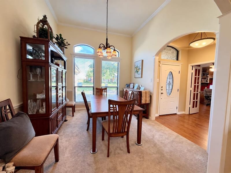 5704 Plantation Drive, Waco TX 76708 - Photo 2