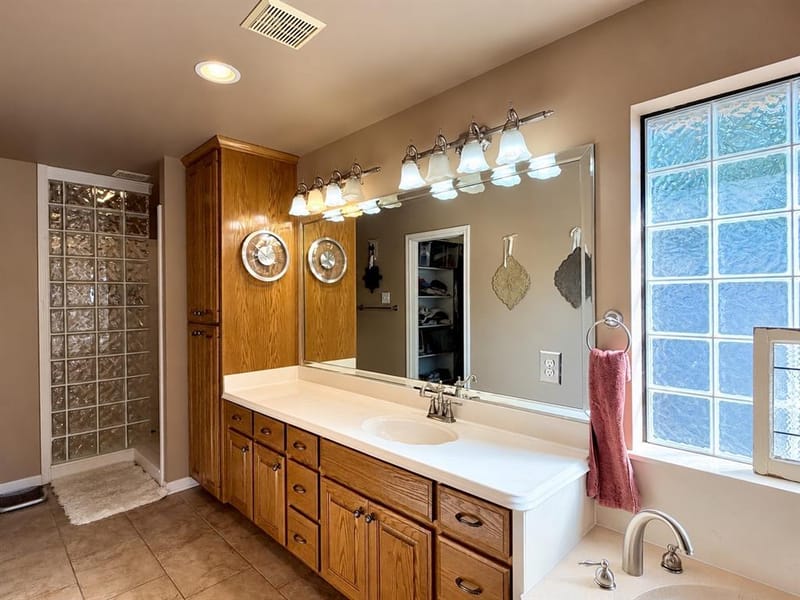 5704 Plantation Drive, Waco TX 76708 - Photo 6