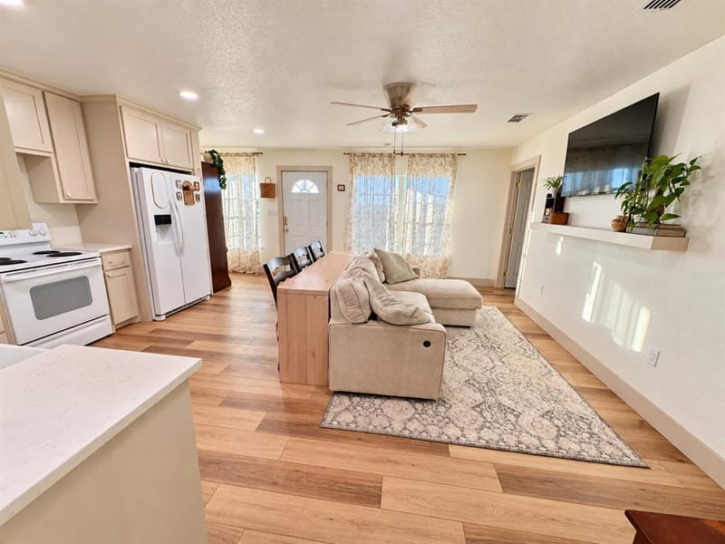 435 Lake Valley Road, Sunset TX 76270 - Photo 17