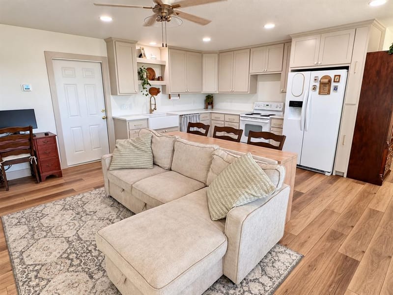 435 Lake Valley Road, Sunset TX 76270 - Photo 16