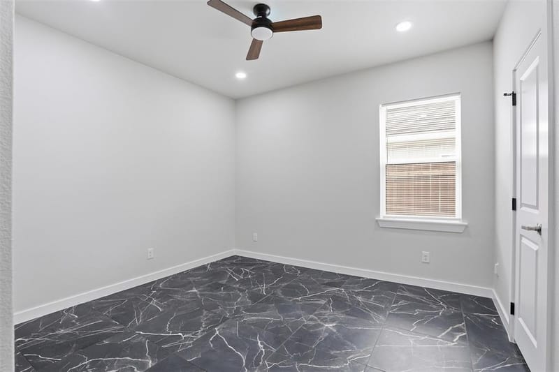 544 Highview Court, Godley TX 76044 - Photo 20
