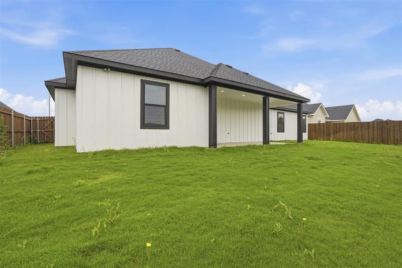 544 Highview Court, Godley TX 76044 - Photo 37
