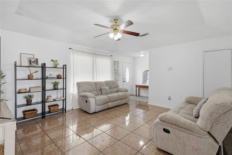 901 Melanie Lane, Keene TX 76059 - Photo 7