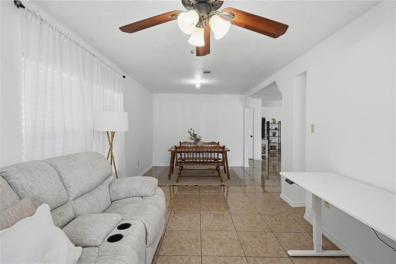 901 Melanie Lane, Keene TX 76059 - Photo 10