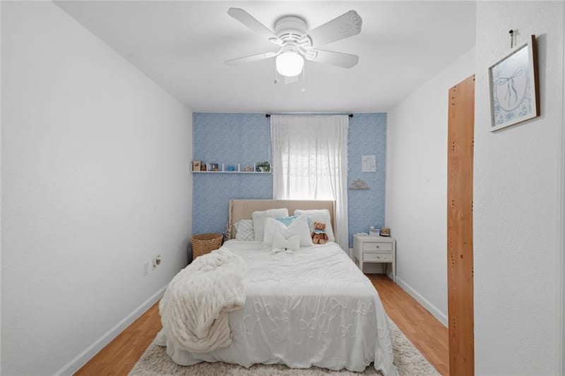 901 Melanie Lane, Keene TX 76059 - Photo 19