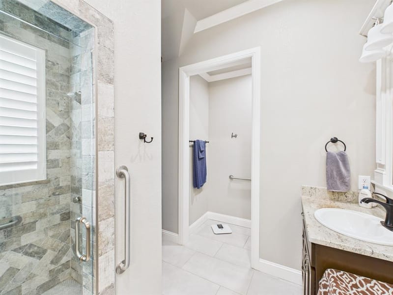 1201 E Iberian Court, Granbury TX 76048 - Photo 21